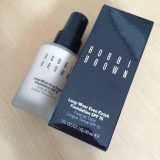 ボビイブラウン(BOBBI BROWN)のボビーブラウン ファンデーション(ファンデーション)