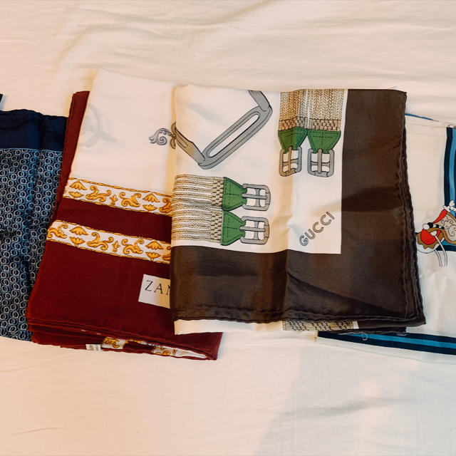 Gucci(グッチ)のブランドスカーフセット レディースのファッション小物(バンダナ/スカーフ)の商品写真
