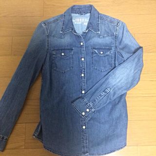 ギャップ(GAP)のGAP♡デニムシャツ(シャツ/ブラウス(長袖/七分))