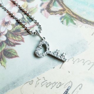 Folli Follie(スター ・ ネックレス)のフリマアイテム一覧 Folli Follie(スター ・ ネックレス)のフリマアイテム一覧