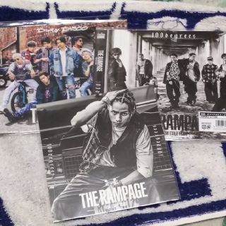 ザランページ(THE RAMPAGE)の神谷健太アザージャケット(ミュージシャン)