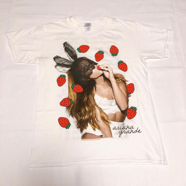 アリアナグランデ ArianaGrande ワールドツアー限定 Tシャツ ☆