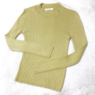 マウジー(moussy)のmoussy リブニット(ニット/セーター)