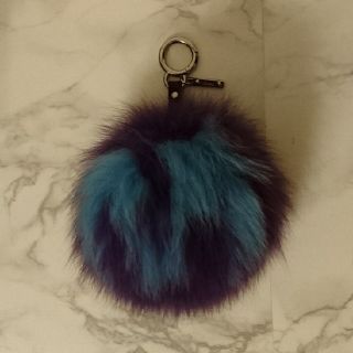 フェンディ(FENDI)の専用♪FENDI♪イニシャルファーチャーム(バッグチャーム)