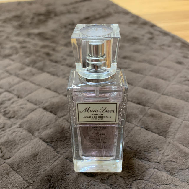Christian Dior(クリスチャンディオール)のミスディオール ヘアミスト 30ml コスメ/美容の香水(香水(女性用))の商品写真