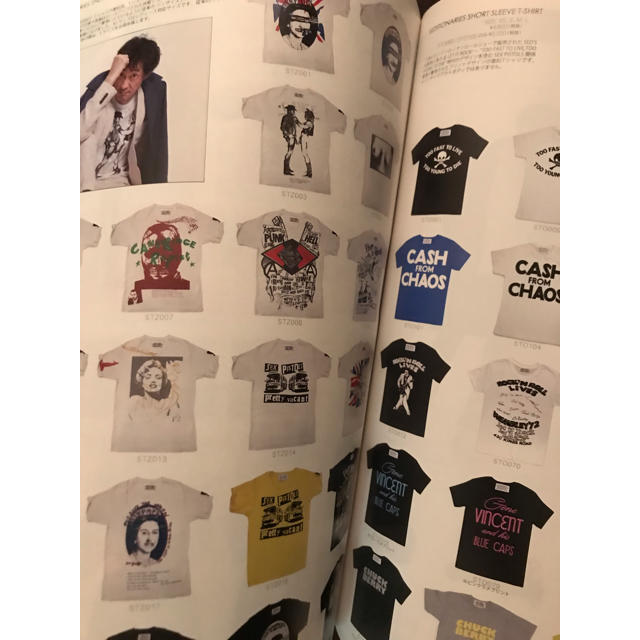 666(シックスシックスシックス)の666 2017-2018AW カタログ エンタメ/ホビーの雑誌(ファッション)の商品写真