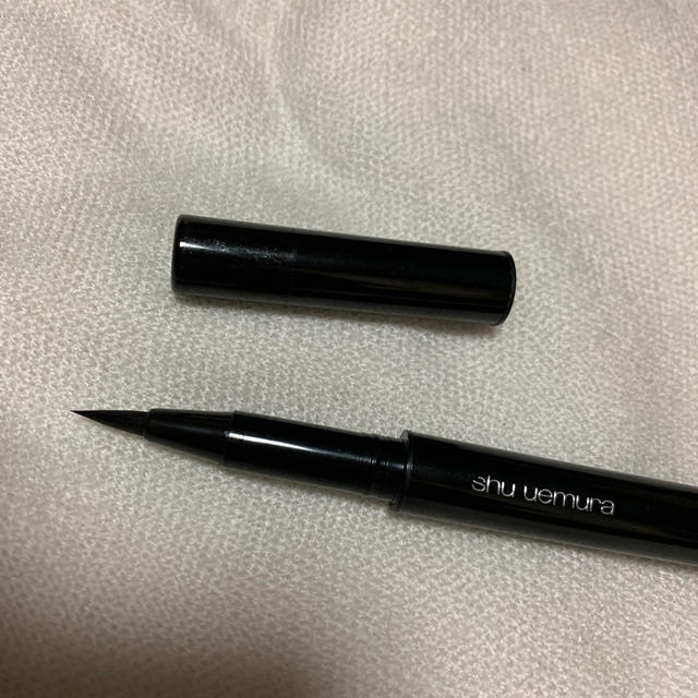 shu uemura(シュウウエムラ)のシュウウエムラ アイライナー コスメ/美容のベースメイク/化粧品(アイライナー)の商品写真