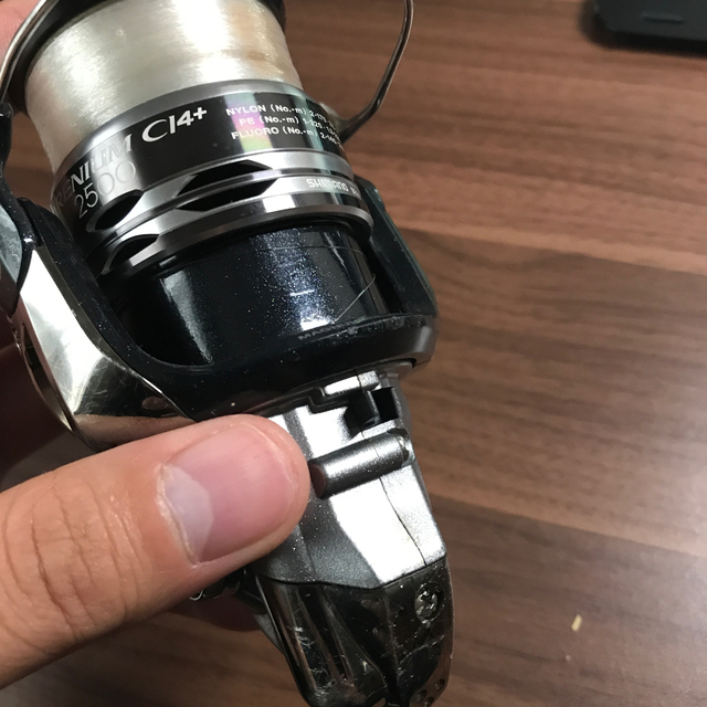 SHIMANO(シマノ)のレアニウム2500ci4+ スポーツ/アウトドアのフィッシング(リール)の商品写真