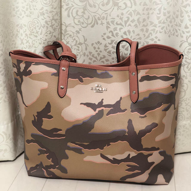 coach 新品トートバック