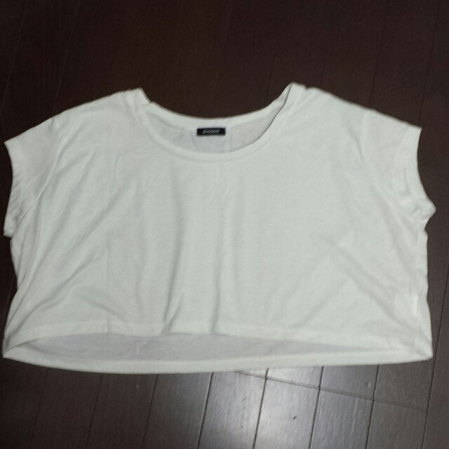 EMODA(エモダ)のEMODA♥ショートTシャツ レディースのトップス(Tシャツ(半袖/袖なし))の商品写真
