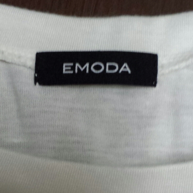 EMODA(エモダ)のEMODA♥ショートTシャツ レディースのトップス(Tシャツ(半袖/袖なし))の商品写真