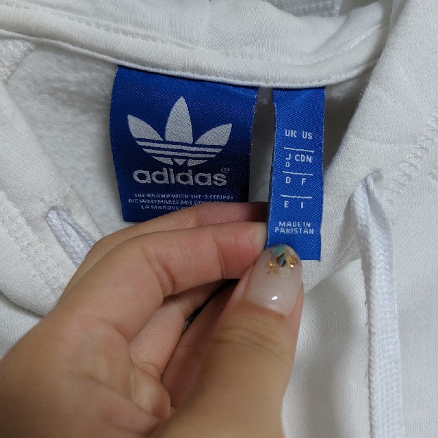 adidas(アディダス)のadidasパーカー/裏起毛 メンズのトップス(パーカー)の商品写真
