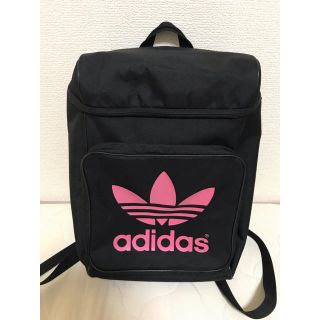 アディダス(adidas)のアディダス 黒 ピンク リュック(リュック/バックパック)