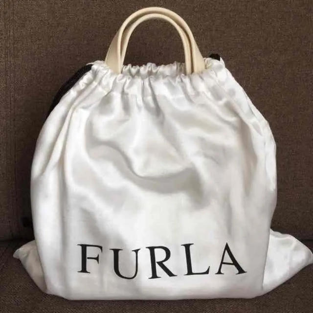 美品‼️ FURLAのハンドバッグ