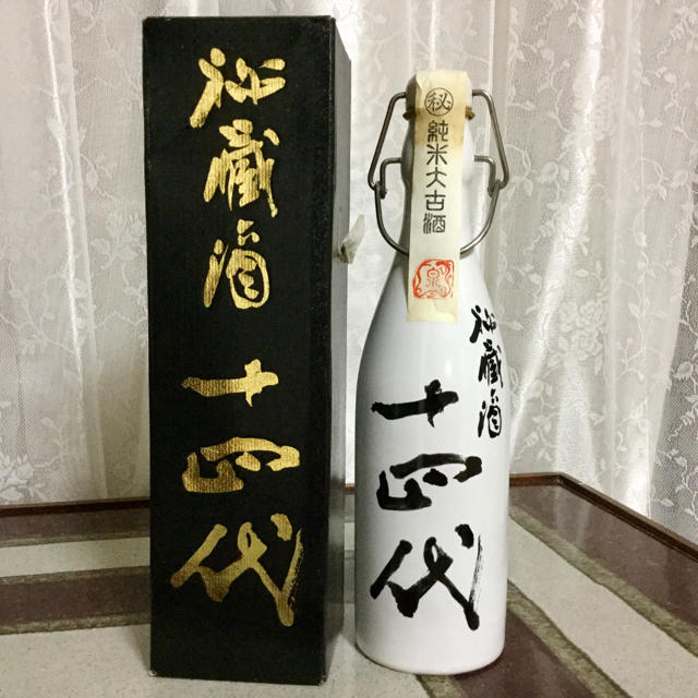 受注生産品】 希少❗️十四代 秘蔵酒 720ml / 純米大古酒 日本酒 - www