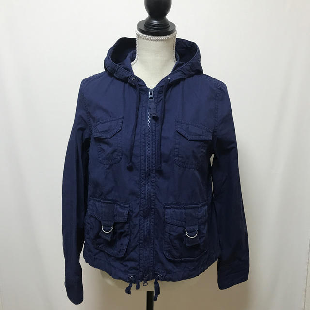 GAP(ギャップ)のGAP  アウター   紺色  フード付き レディースのジャケット/アウター(ノーカラージャケット)の商品写真