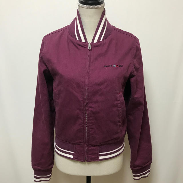 tommy girl(トミーガール)のTOMMY   リバーシブル      紫/チェック柄  アウター  Mサイズ  レディースのジャケット/アウター(ノーカラージャケット)の商品写真