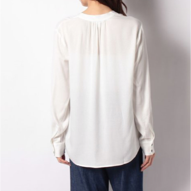 新品✨タグ付き♪定価16,380円　デシグアル　落ち感のある長袖シャツ　大特価！