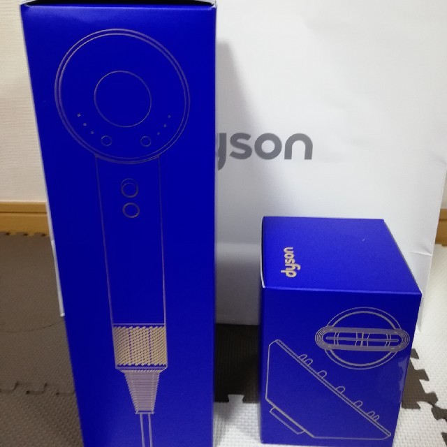 Dyson(ダイソン)の新品未使用 Dyson Supersonic ダイソン ヘアードライヤーHD01 スマホ/家電/カメラの美容/健康(ドライヤー)の商品写真