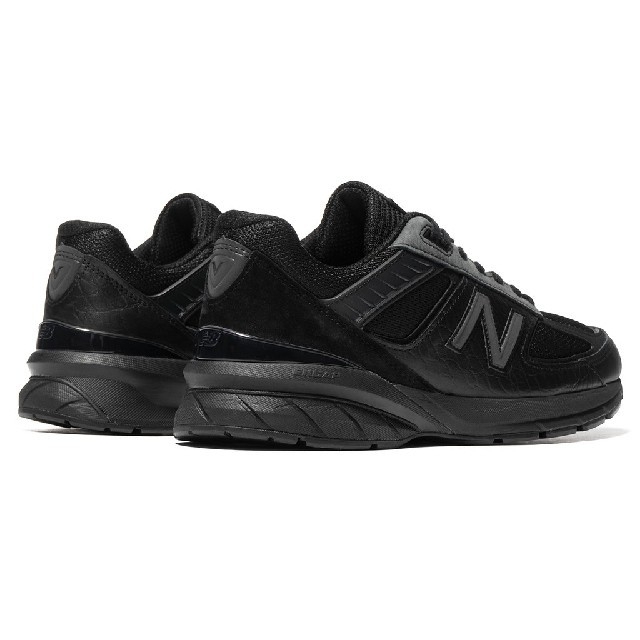 ENGINEERED GARMENTS × NEW BALANCE M990