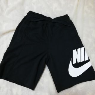 ナイキ(NIKE)のNIKE ナイキ ハーフパンツ 150 大人気 新品  スウェット(パンツ/スパッツ)