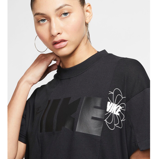 sacai(サカイ)のNIKE sacai Tシャツ L サイズ Tee Black ブラック メンズのトップス(Tシャツ/カットソー(半袖/袖なし))の商品写真