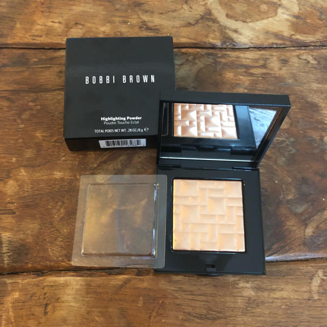 Bobbi Brown ハイライティングパウダー