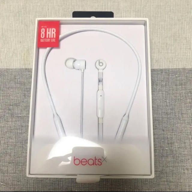 Beats by Dr Dre(ビーツバイドクタードレ)の❤️送料無料❤️beatsx❤️ホワイト❤️ スマホ/家電/カメラのオーディオ機器(ヘッドフォン/イヤフォン)の商品写真