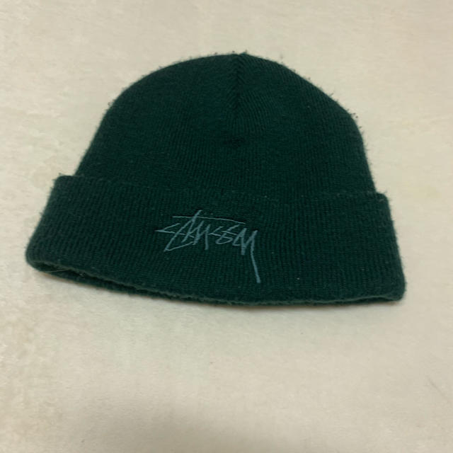 STUSSY(ステューシー)のstussy ニット帽 メンズの帽子(ニット帽/ビーニー)の商品写真