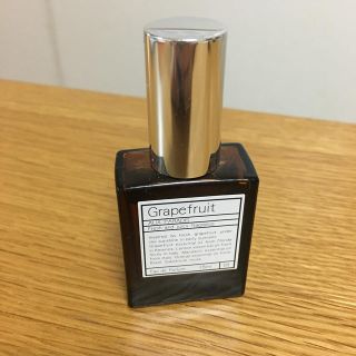 オゥパラディ(AUX PARADIS)のオゥパラディ グレープフルーツ Grapefruit 15ml(香水(女性用))