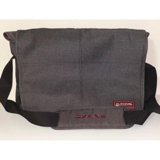 ダカイン(Dakine)のDAKINE  メッセンジャーバック(メッセンジャーバッグ)