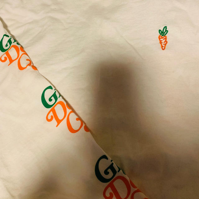 GDC(ジーディーシー)の22時まで Girls Don’t Cry x Carrots XL verdy メンズのトップス(Tシャツ/カットソー(七分/長袖))の商品写真