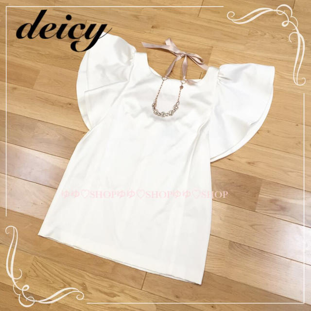 deicy(デイシー)のバックリボン袖フリルカットソー レディースのトップス(シャツ/ブラウス(半袖/袖なし))の商品写真