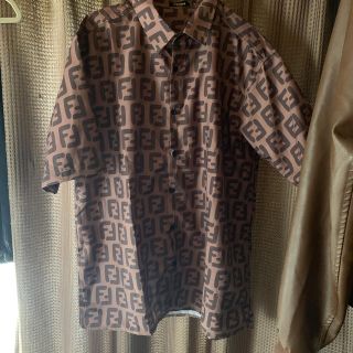フェンディ シャツ(メンズ)(半袖)の通販 21点 | FENDIのメンズを買う