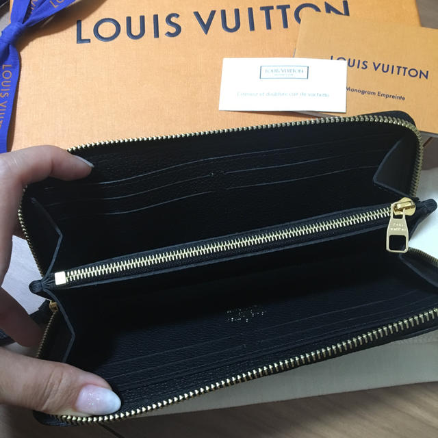 得価限定品 LOUIS アンプラント ジッピー長財布の通販 by ❤️BRANDSHOP❤️｜ルイヴィトンならラクマ VUITTON - ルイヴィトン HOT