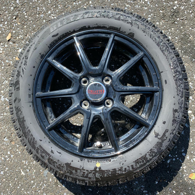 スタッドレスタイヤ 155/65R14自動車/バイク