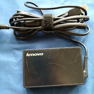 lenovo acアダプター　薄型 65W 角(PC周辺機器)