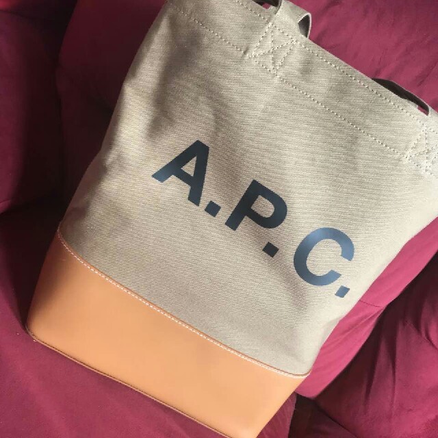 A.P.C A.P.C. トート AXELの通販 by zero's shop｜アーペーセーならラクマ - SHOPPING BAG バイカラー映え 在庫新作