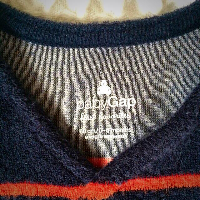 babyGAP(ベビーギャップ)のbabyGAP カーデ60&シャツ80 キッズ/ベビー/マタニティのベビー服(~85cm)(カーディガン/ボレロ)の商品写真