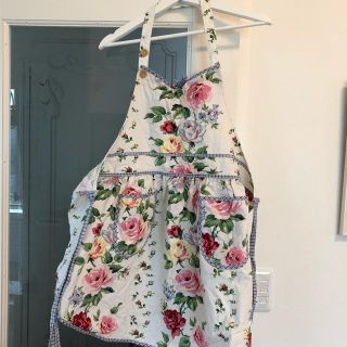 ローラアシュレイ(LAURA ASHLEY)のローラアシュレイ エプロン ブルー系花柄(その他)