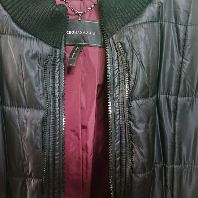 BCBGMAXAZRIA(ビーシービージーマックスアズリア)のBCBGMAXAZRIA  中綿コート レディースのジャケット/アウター(ロングコート)の商品写真