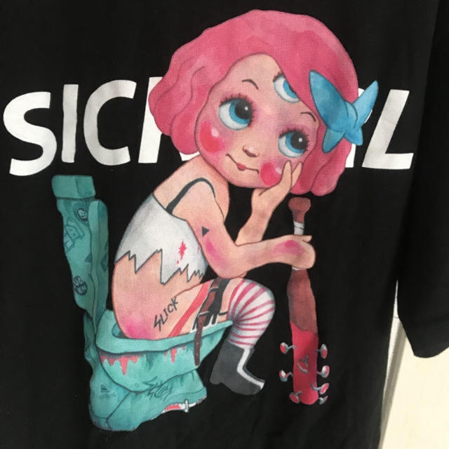 MILKBOY(ミルクボーイ)のMILKBOY ミルクボーイ   SICK GIRL BIG Tシャツ XL  メンズのトップス(Tシャツ/カットソー(半袖/袖なし))の商品写真