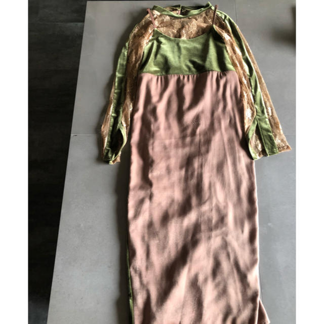 Ameri VINTAGE(アメリヴィンテージ)のAmeri vintage 4WAY DIVERSITY DRESS カーキ レディースのワンピース(ロングワンピース/マキシワンピース)の商品写真