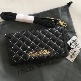 セシルマクビー(CECIL McBEE)の新品 セシルマクビー ショルダー付き ミラー付き iPhoneケース ブラック(iPhoneケース)