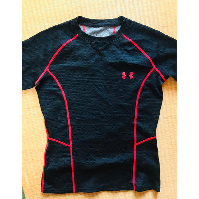 UNDER ARMOUR(アンダーアーマー)のアンダーアーマー 長袖 ウエア メンズのトップス(Tシャツ/カットソー(七分/長袖))の商品写真