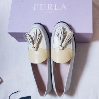 フルラ(Furla)のFURLA シューズ　ベージュ(ハイヒール/パンプス)