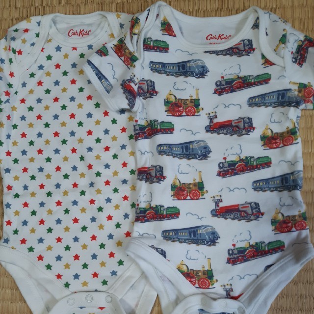 Cath Kidston(キャスキッドソン)のキャスキッドソン 肌着 キッズ/ベビー/マタニティのベビー服(~85cm)(ロンパース)の商品写真