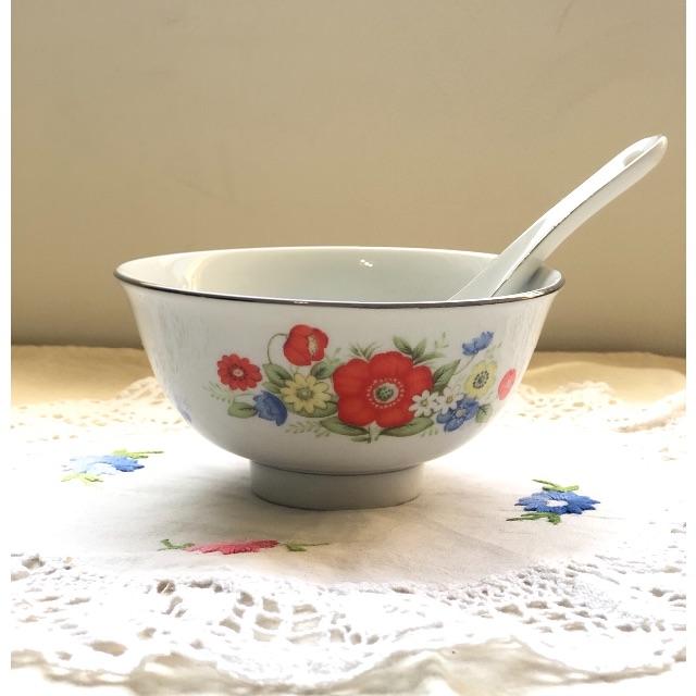 台湾 大同食器 磁器 オレンジ 銀縁花柄 茶わん レンゲ セットの通販 By ゴンズ商店 ラクマ 台湾 大同食器 磁器 オレンジ 銀縁花柄 茶わん レンゲ セットの通販 By ゴンズ商店 ラクマ
