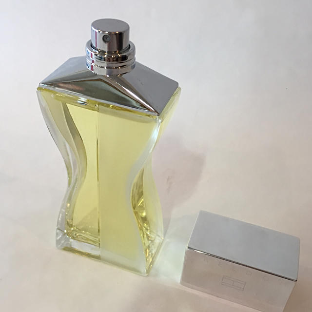 TOMMY HILFIGER(トミーヒルフィガー)のトミーヒルフィガー  香水 フリーダム 50ml コスメ/美容の香水(香水(女性用))の商品写真