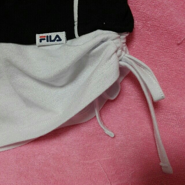 FILA(フィラ)の黒地に白線FILA チュニック レディースのトップス(チュニック)の商品写真